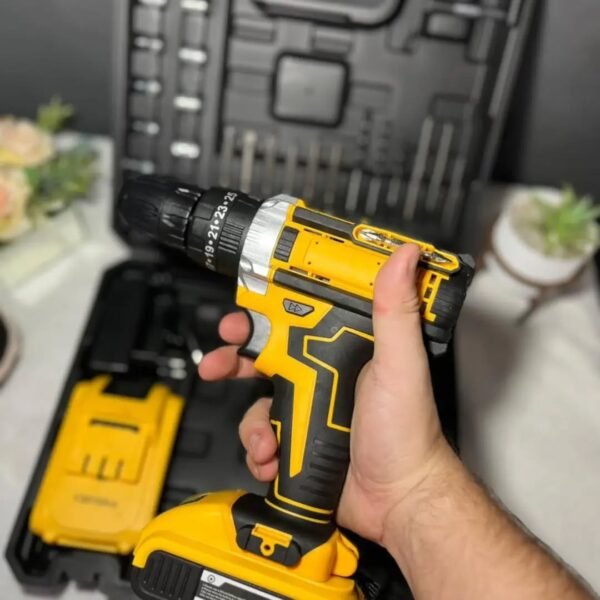 Parafusadeira e Furadeira a Bateria 48V